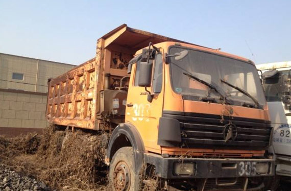 重庆阿里报废车回收,车辆报废回收公司